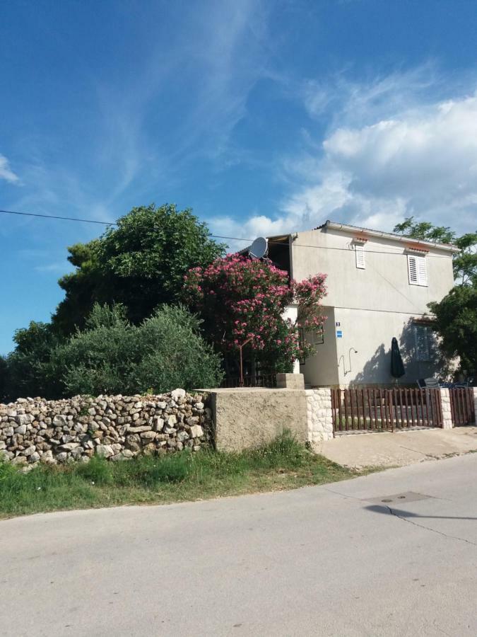 Apartman Nona Povljana Kültér fotó